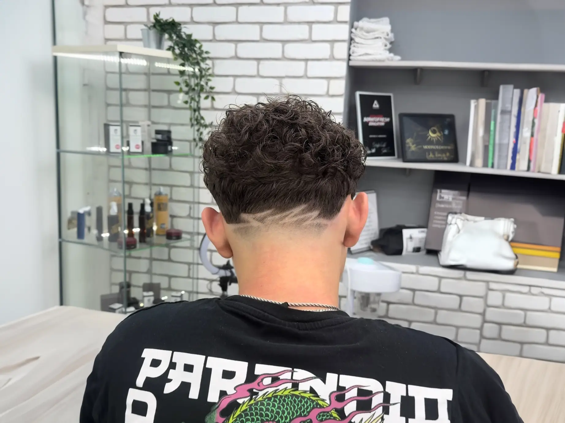 ReesutCut - Lukáš Resutik 6